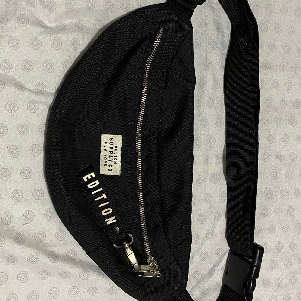 H&M Fanny pack - Picture 2 of 4